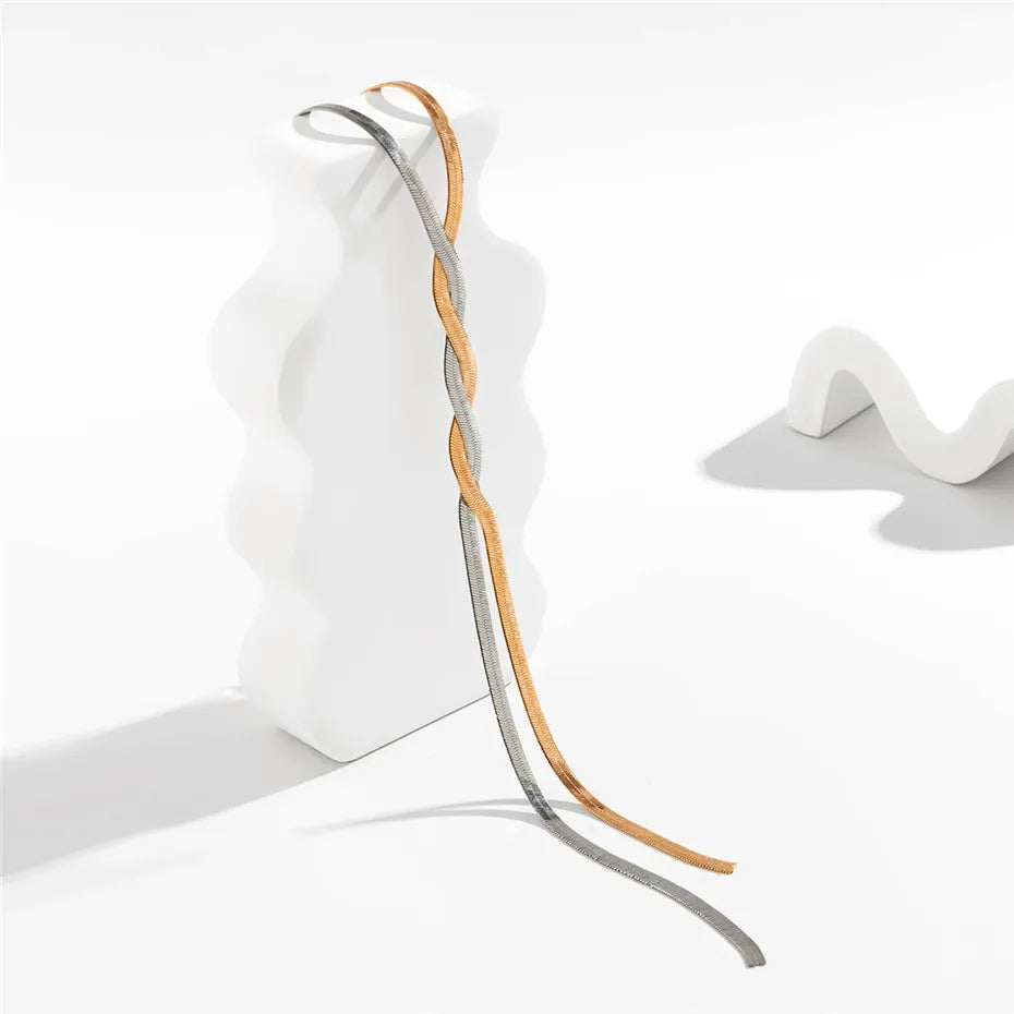 Elegante lange ketting met verstelbaar slangenontwerp