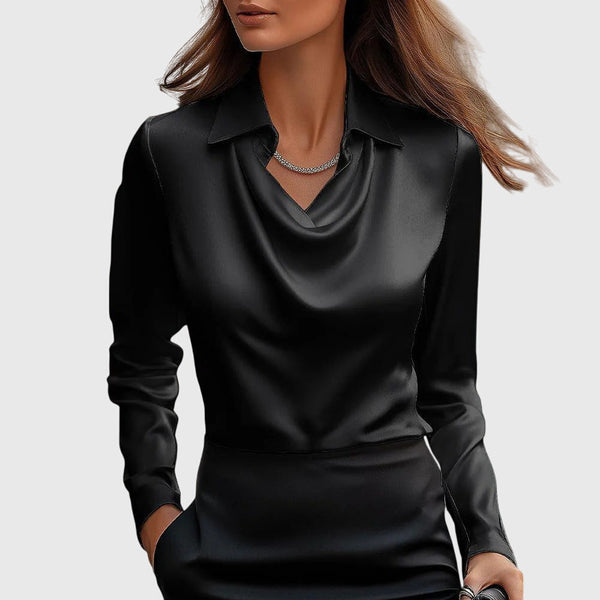 Sylvia – Blouse met luxueuze glans en plooikraag